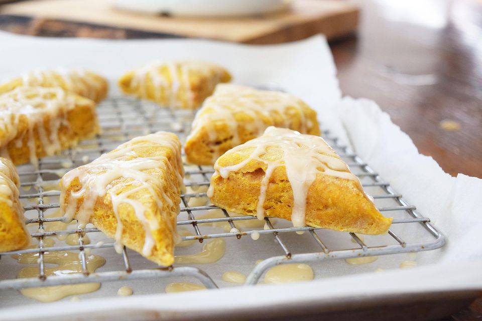 pumpkin spice starbucks copycat scones