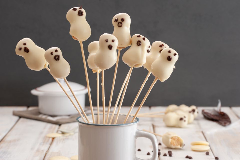 ghost cakepop