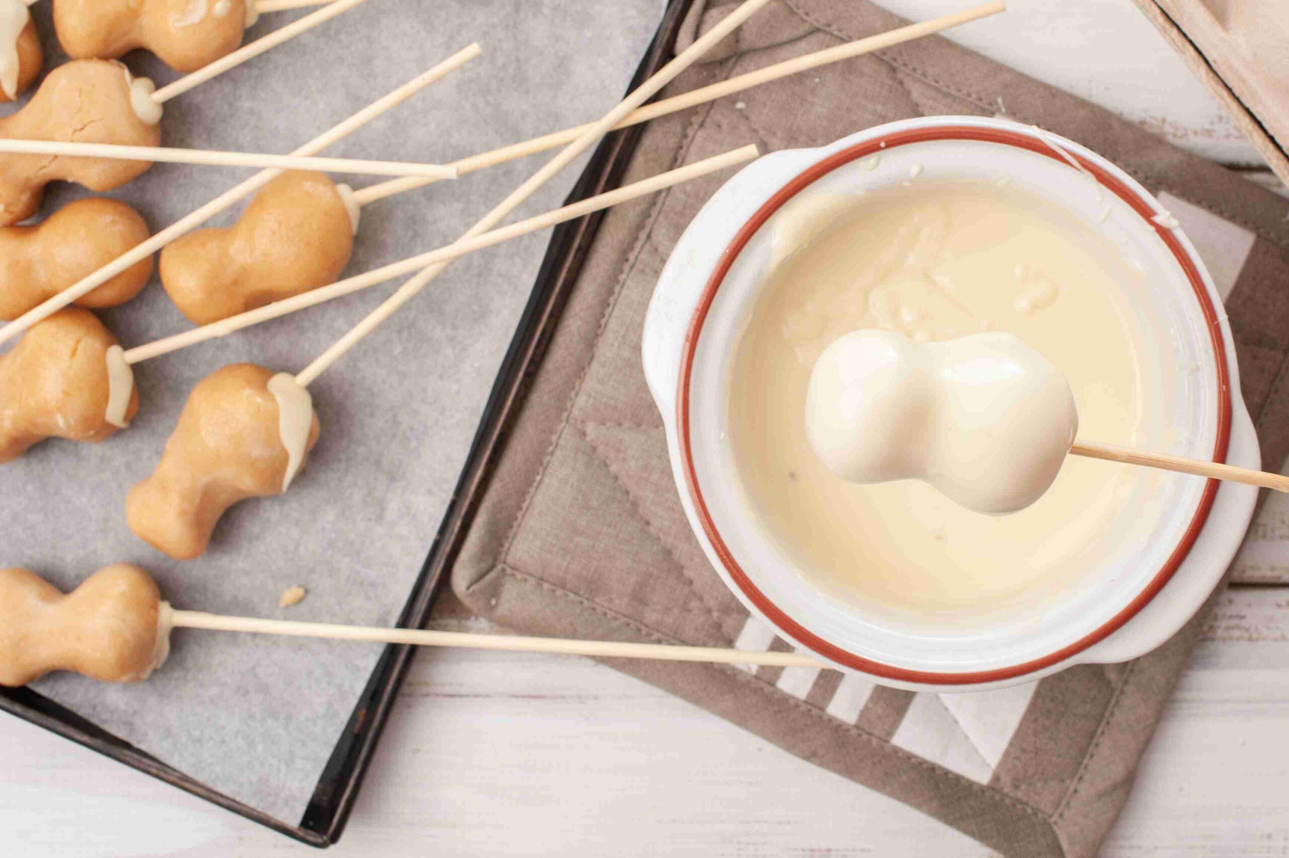 ghost cakepop7 scaled