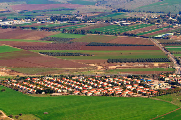 kibbutz 1