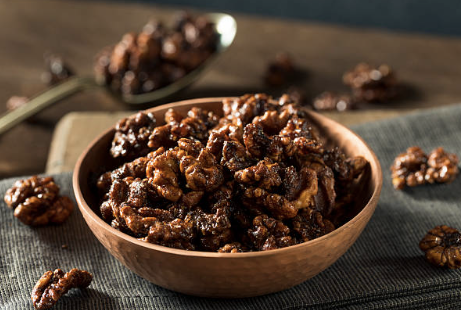 candy walnuts spicy