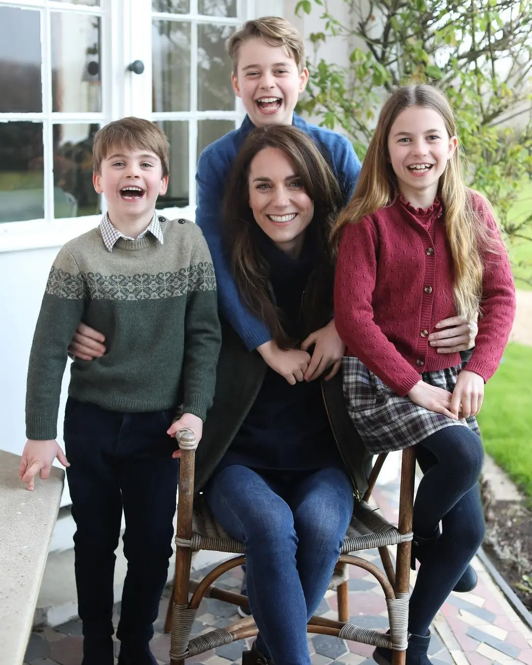 Kate Middleton 2024 family photo