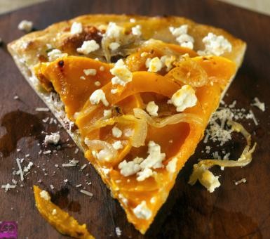 veggy pumpkin pizza