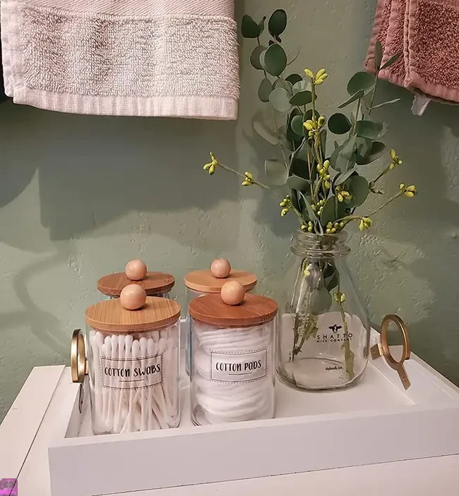 glass jars bamboo lid